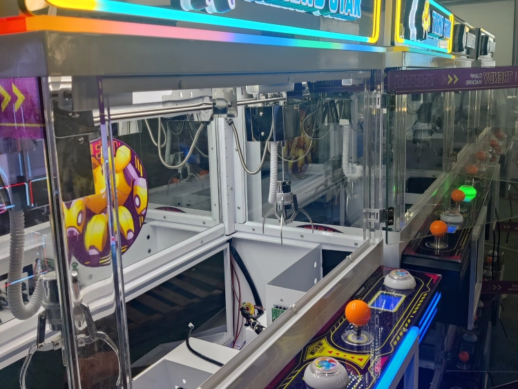 arcade claw machine 20240906104958